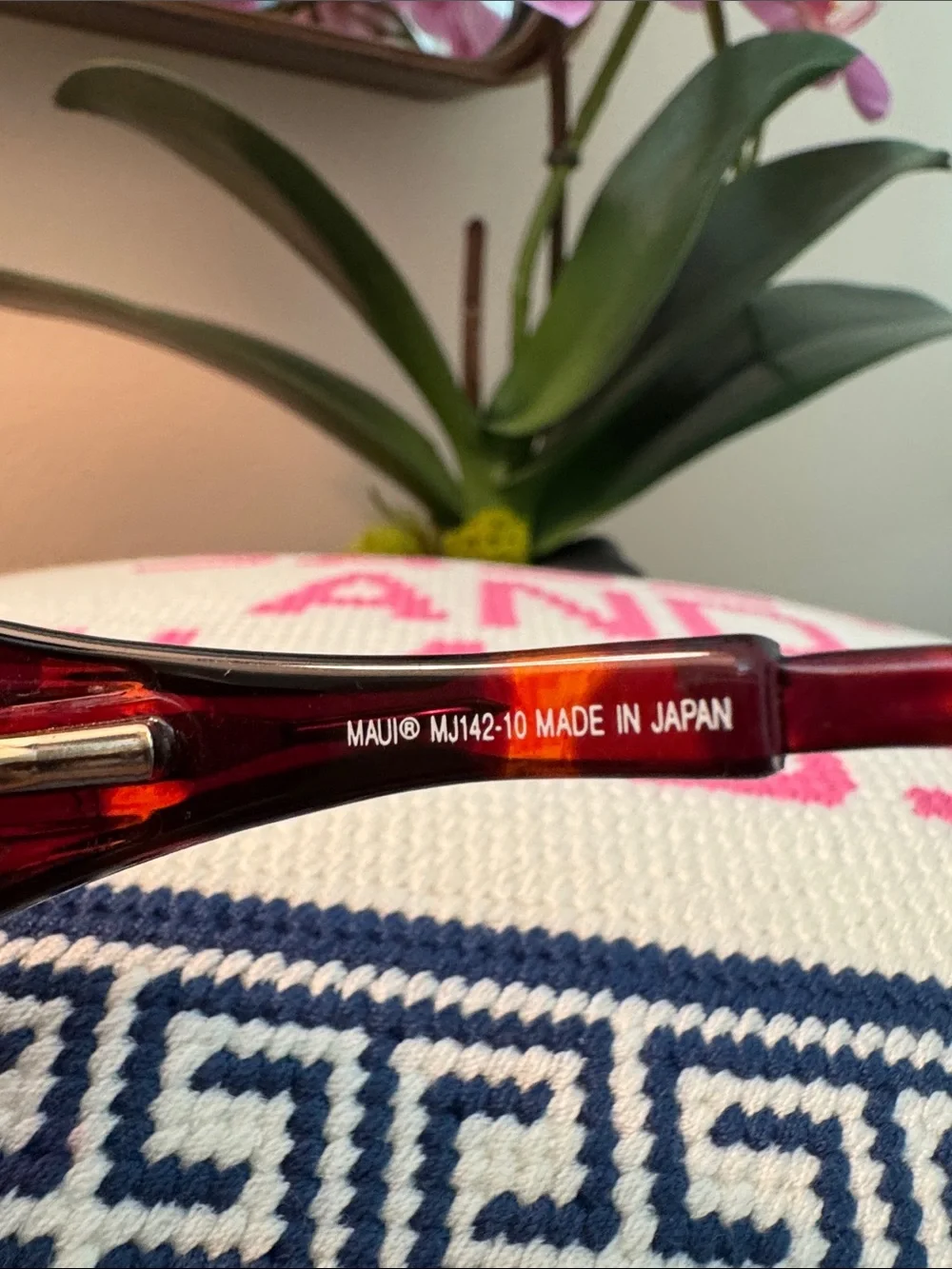 Retired Maui Jim Volcano Sunglasses in Tortoise Shell